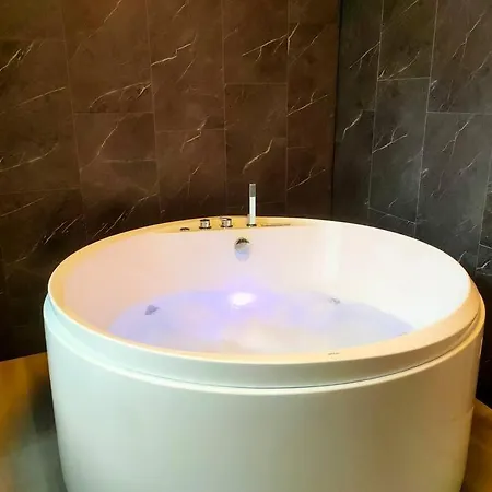 Apartmán Beaulieu 1 - Jacuzzi Et Clim